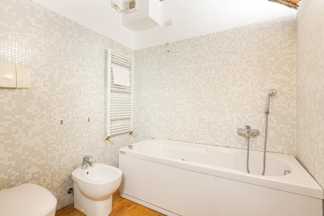 Sant'Ambrogio Design Apartment Μιλάνο Εξωτερικό φωτογραφία